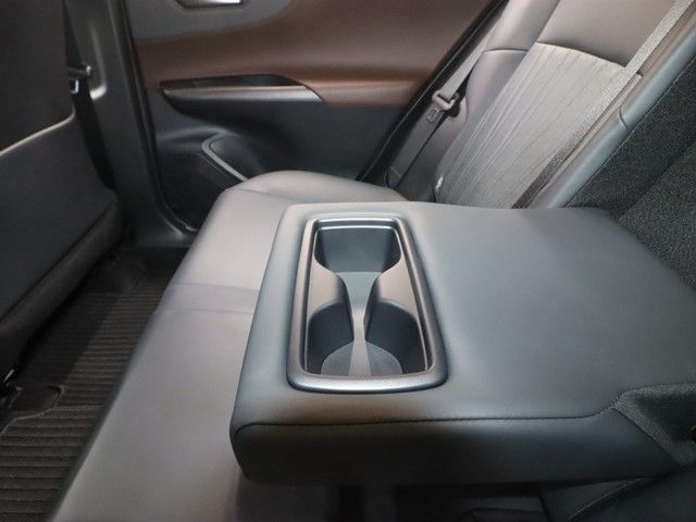 TOYOTA HARRIER HYBRID 2020