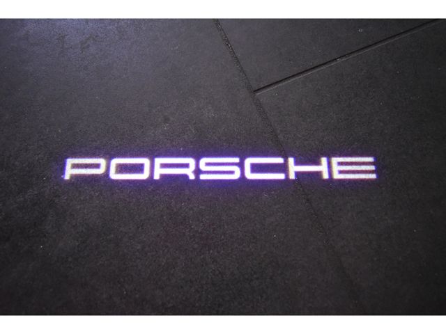 PORSCHE PORSCHE Macan 2020