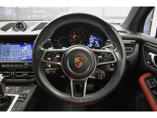 PORSCHE PORSCHE Macan 2020