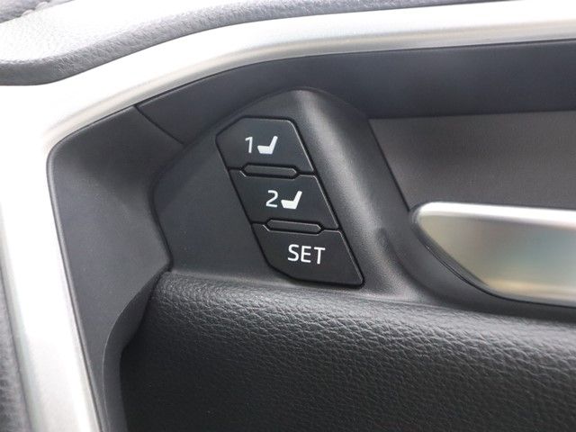 TOYOTA RAV4 4WD 2020