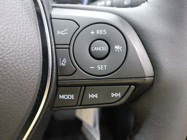 TOYOTA RAV4 4WD 2025