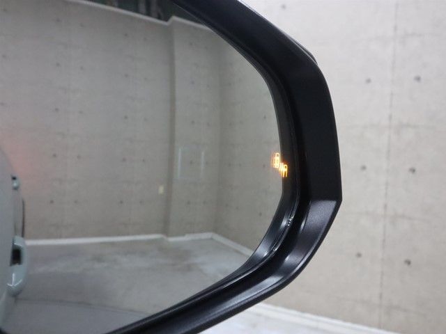 TOYOTA RAV4 4WD 2025