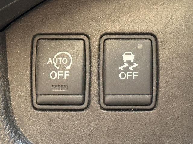 NISSAN SERENA  S-HYBRID 2014