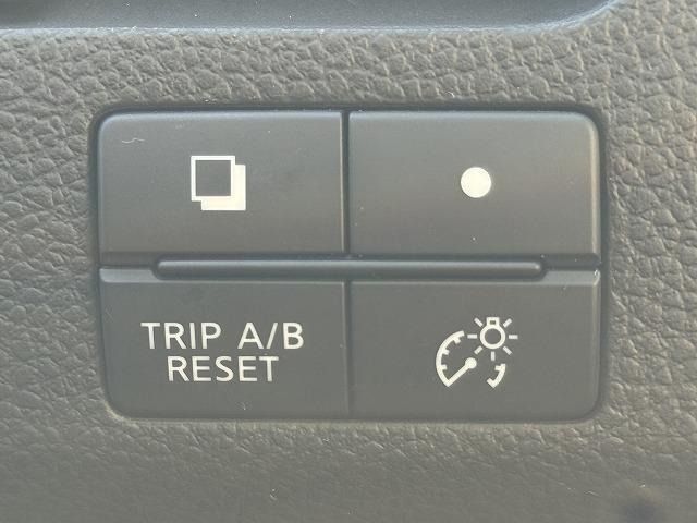 NISSAN SERENA  S-HYBRID 2014