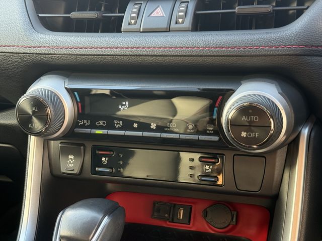 TOYOTA RAV4 4WD 2020