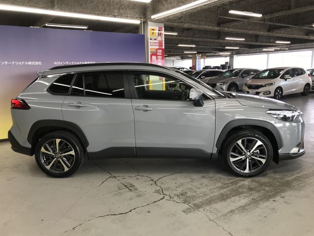 TOYOTA COROLLA CROSS HYBRID 2024