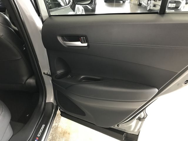 TOYOTA COROLLA CROSS HYBRID 2024