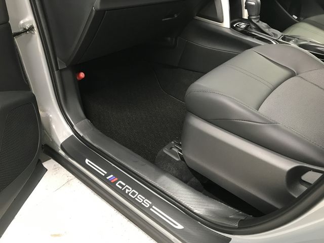 TOYOTA COROLLA CROSS HYBRID 2024