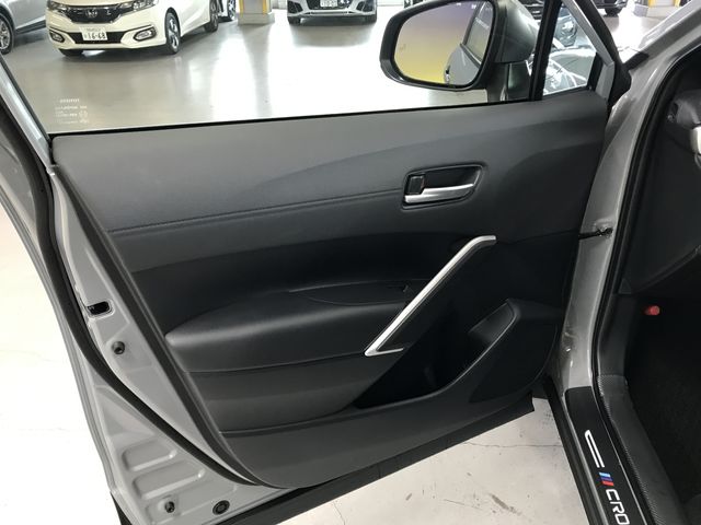 TOYOTA COROLLA CROSS HYBRID 2024