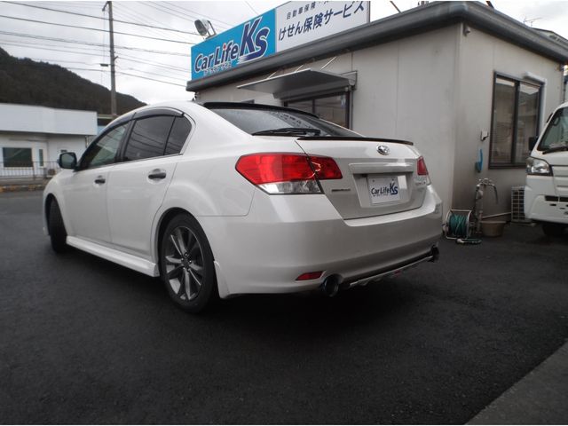 SUBARU LEGACY B4 2014