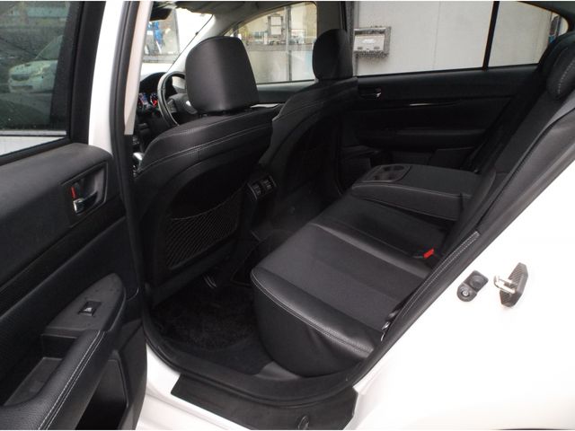 SUBARU LEGACY B4 2014