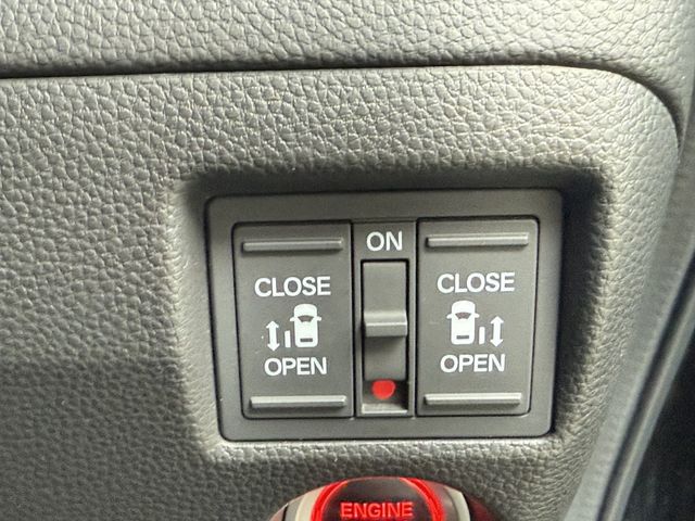 HONDA N BOX CUSTOM 2021