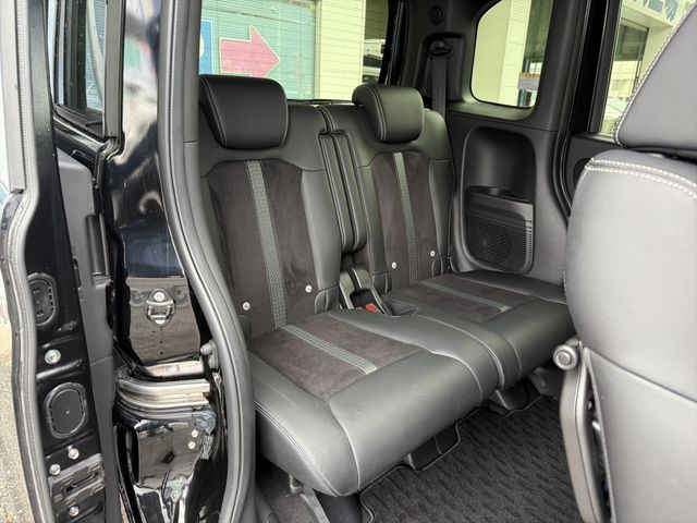 HONDA N BOX CUSTOM 2021