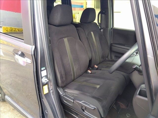 HONDA N BOX CUSTOM 2019