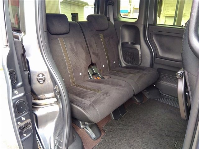 HONDA N BOX CUSTOM 2019