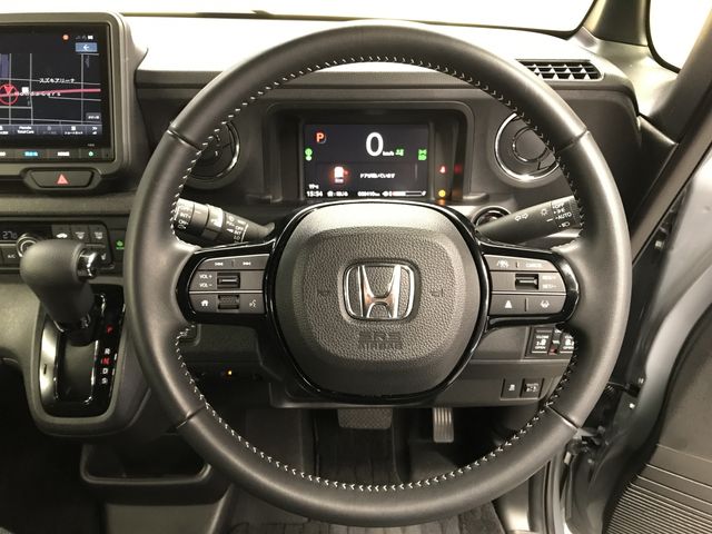 HONDA N BOX CUSTOM 2024