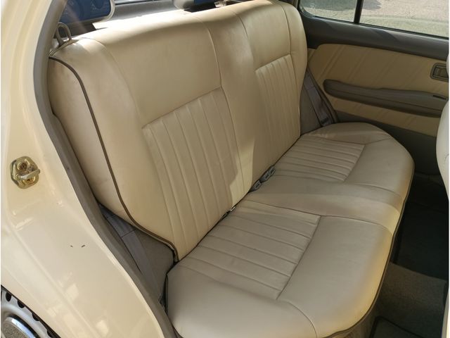 MITSUOKA VIEWT 1998