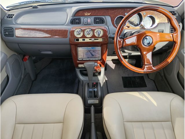 MITSUOKA VIEWT 1998