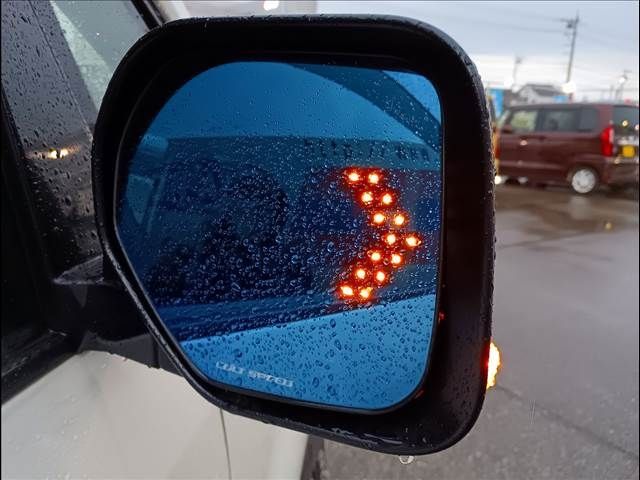 MITSUBISHI DELICA D:5 4WD 2021