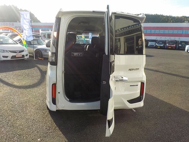 HONDA STEPWAGON SPADA HYBRID 2019