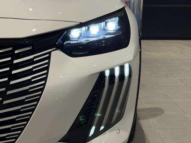 PEUGEOT PEUGEOT 208 2025