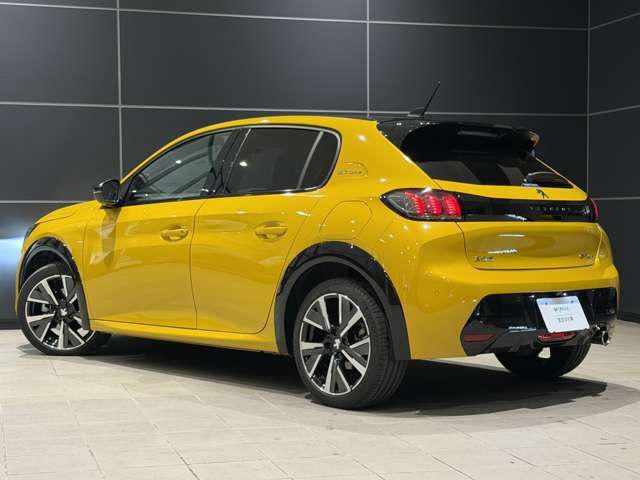 PEUGEOT PEUGEOT 208 2021