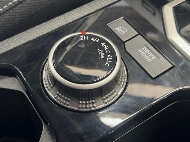 MITSUBISHI TRITON 2024