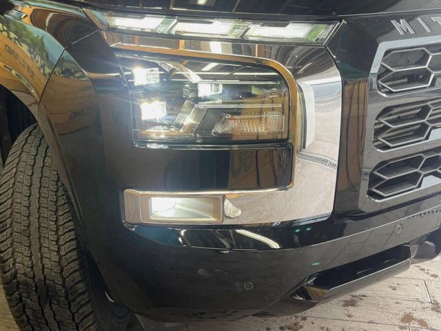 MITSUBISHI TRITON 2024