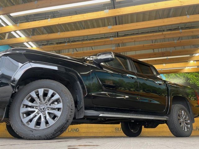 MITSUBISHI TRITON 2024