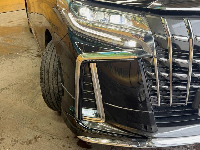 TOYOTA ALPHARD 2022