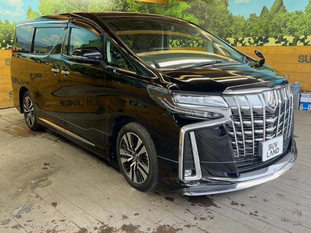 TOYOTA ALPHARD 2022