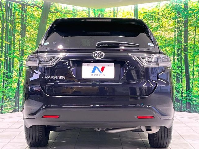 TOYOTA HARRIER 2WD 2016