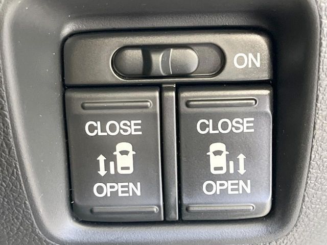 HONDA N BOX CUSTOM 4WD 2016