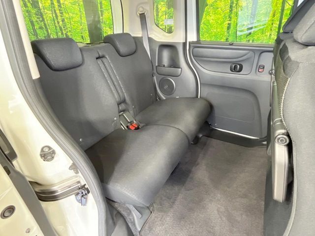 HONDA N BOX CUSTOM 4WD 2016