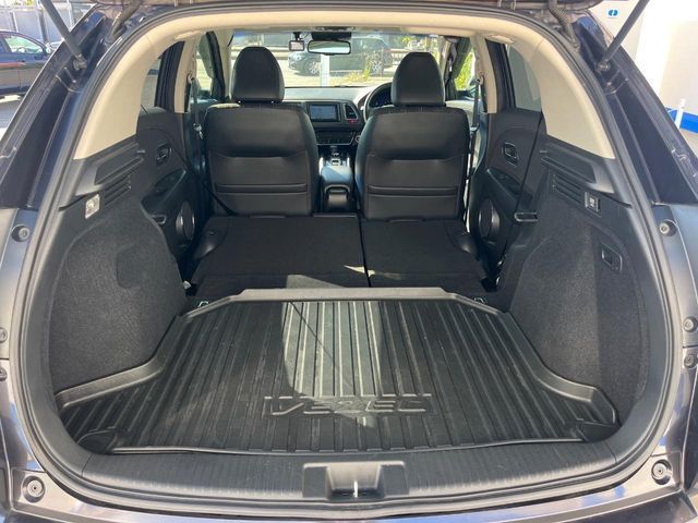 HONDA VEZEL HYBRID 2014