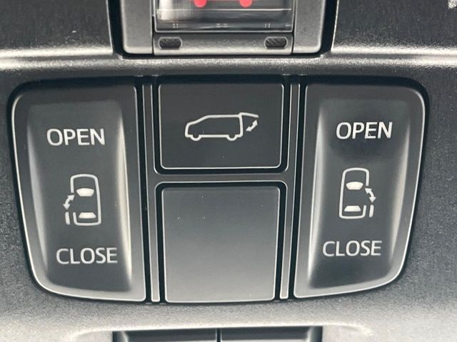 TOYOTA ALPHARD hybrid 4WD 2019