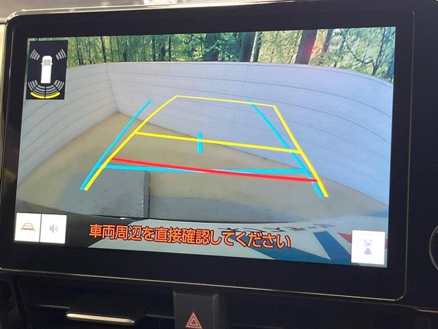 TOYOTA VOXY HYBRID 2022