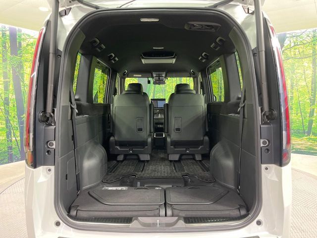 HONDA STEPWAGON e:HEV SPADA 2023