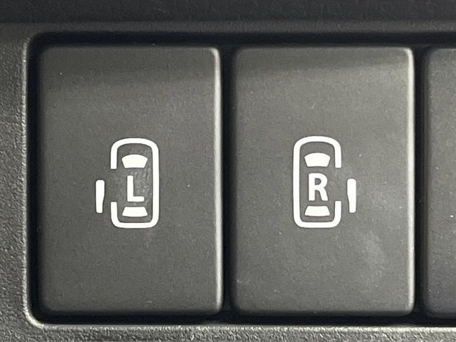 SUZUKI Spacia GEAR 2023