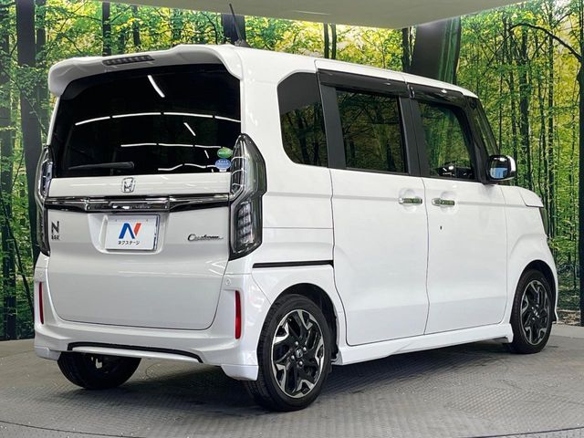 HONDA N BOX CUSTOM 2018