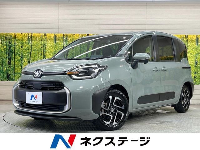 TOYOTA SIENTA HYBRID 2022
