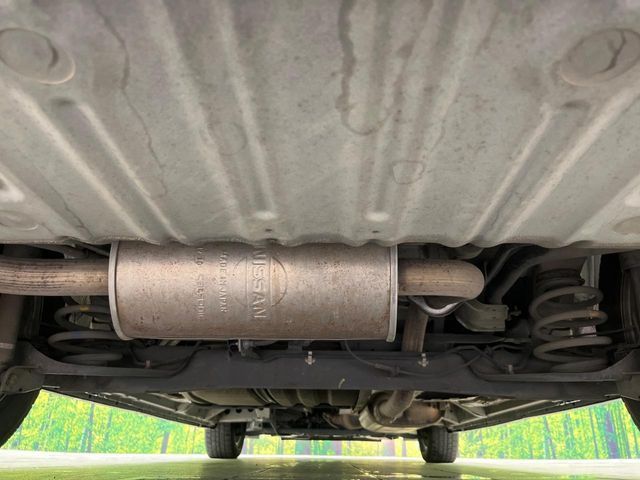 NISSAN SERENA  S-HYBRID 2013