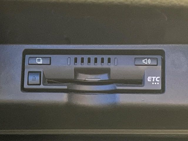 TOYOTA HARRIER 2WD 2017