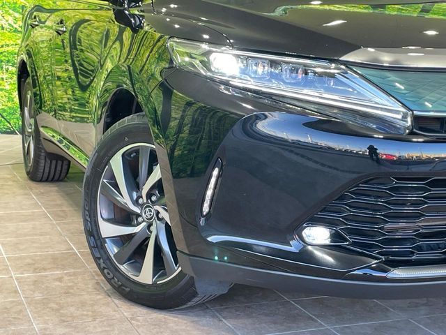 TOYOTA HARRIER 2WD 2017