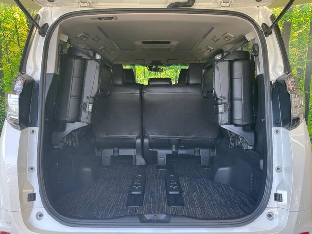 TOYOTA VELLFIRE 2017