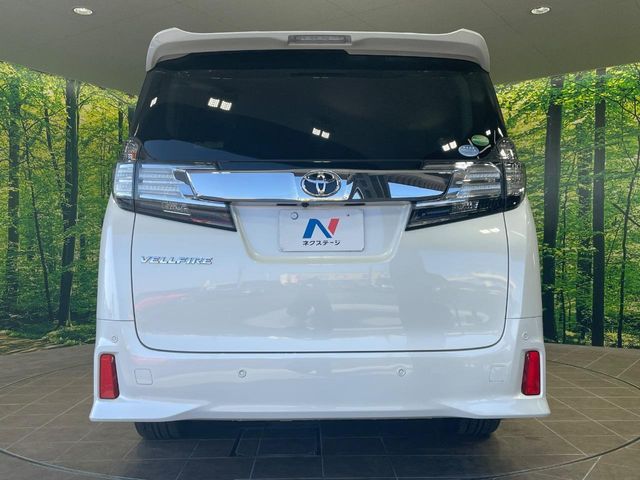 TOYOTA VELLFIRE 2017