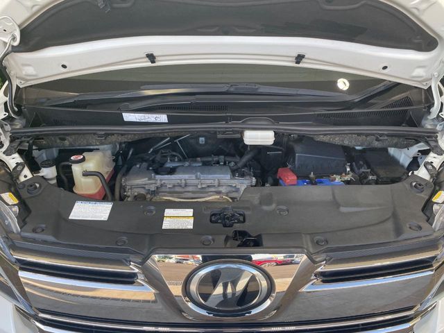 TOYOTA VELLFIRE 2017