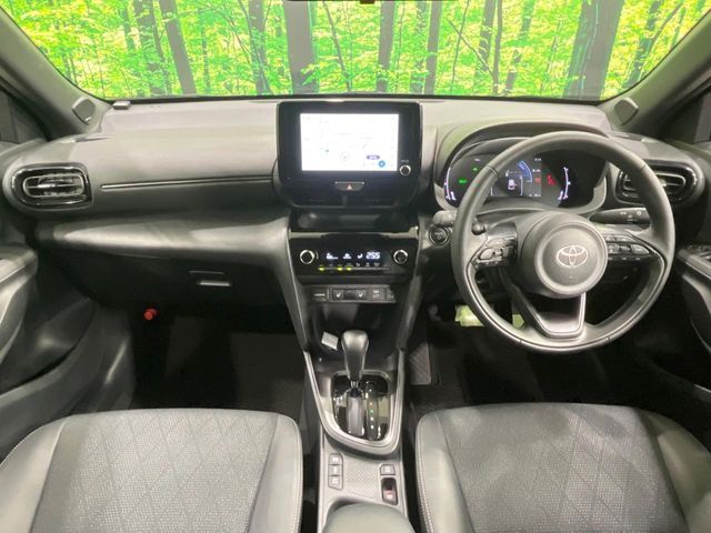 TOYOTA YARIS CROSS HYBRID 2024