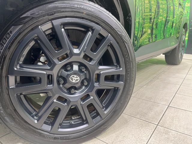 TOYOTA YARIS CROSS HYBRID 2024