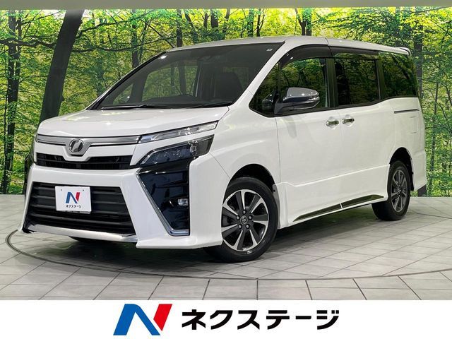 TOYOTA VOXY 4WD 2018